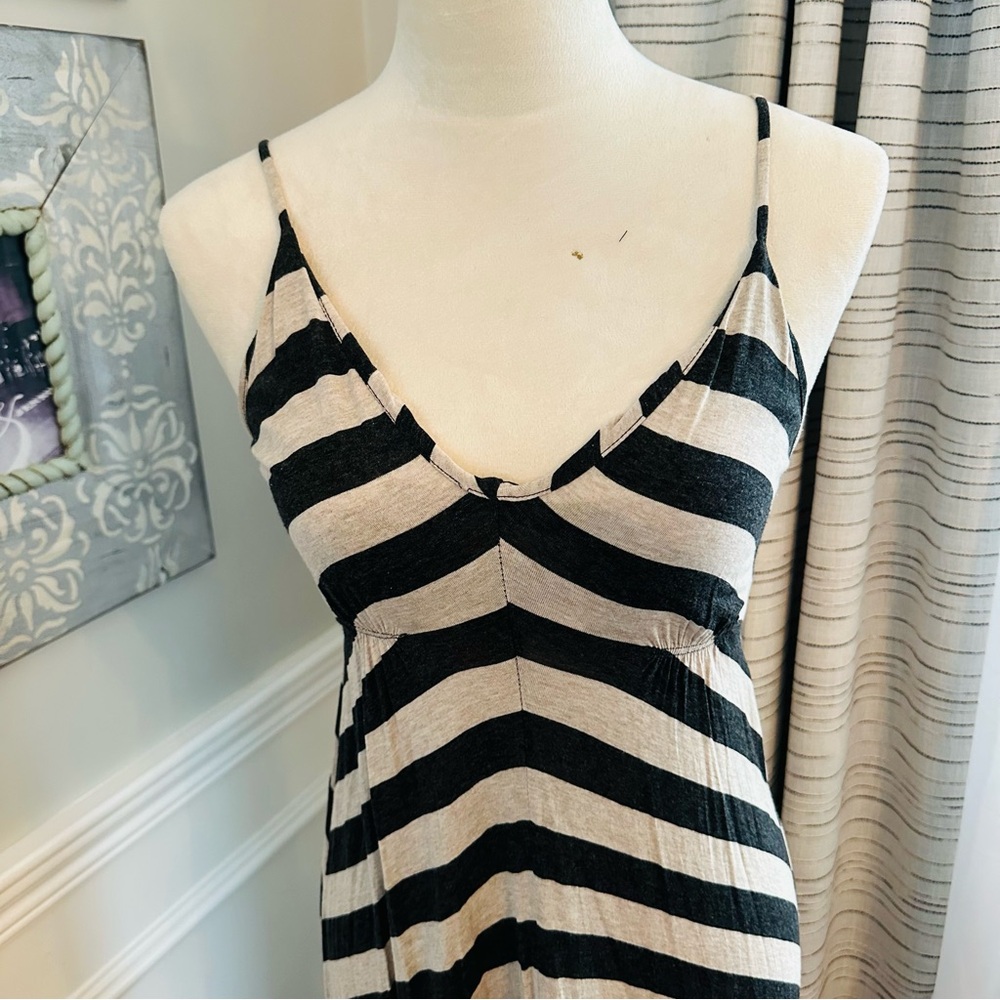 Eight Sixty Striped Gray and Cream V-Neck Spaghetti Strap Maxi Dress